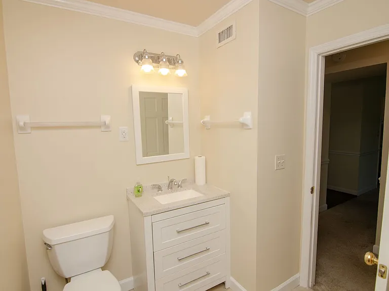 1900 Richard Jones Rd #K2 — Photo 13