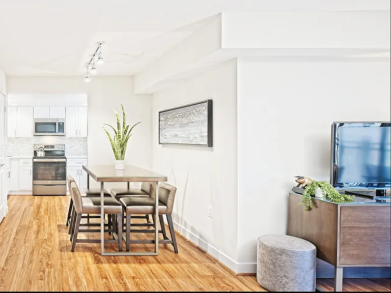 Furnished Unit (30-Day Stay Available)