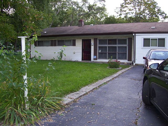 1st image of 16350 Clifton Park Ave