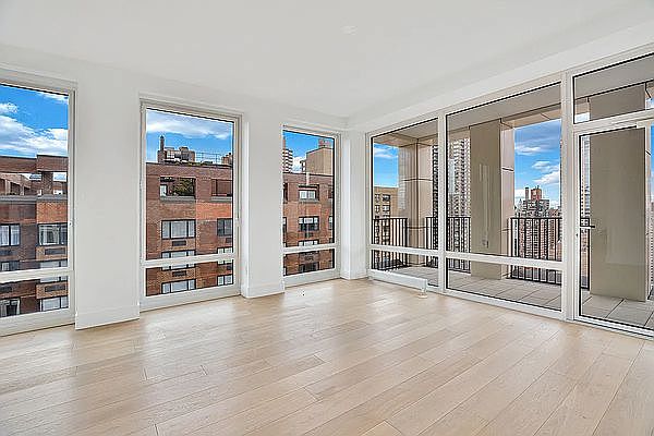 1st image of 15 W 61st St #27D