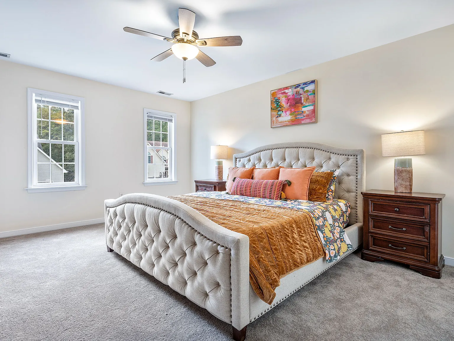 4 bed, 2.5 bath, 2250 sqft, $4,500 — Photo 4