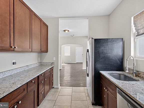 5th image of 2804 Ruscombe Ln