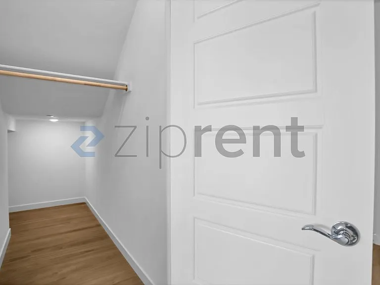121 Dogwood Ct — Photo 23