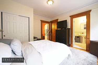 Rented by ZealEstate Group Inc