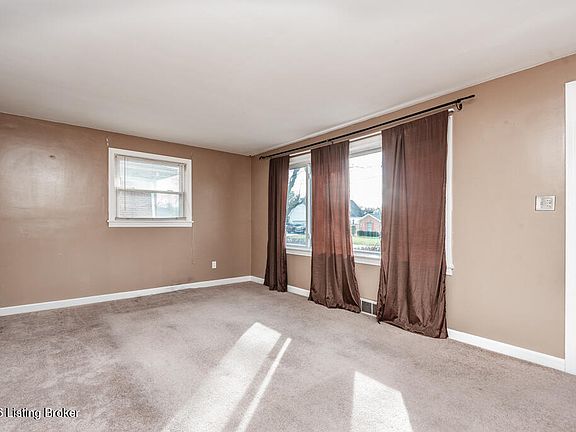 4th image of 2613 Alva Dr