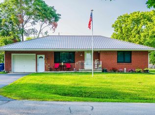 206 W Coombs St, Smithton, MO 65350