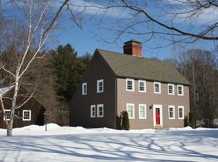 300 N Silver Ln, Sunderland, MA 01375