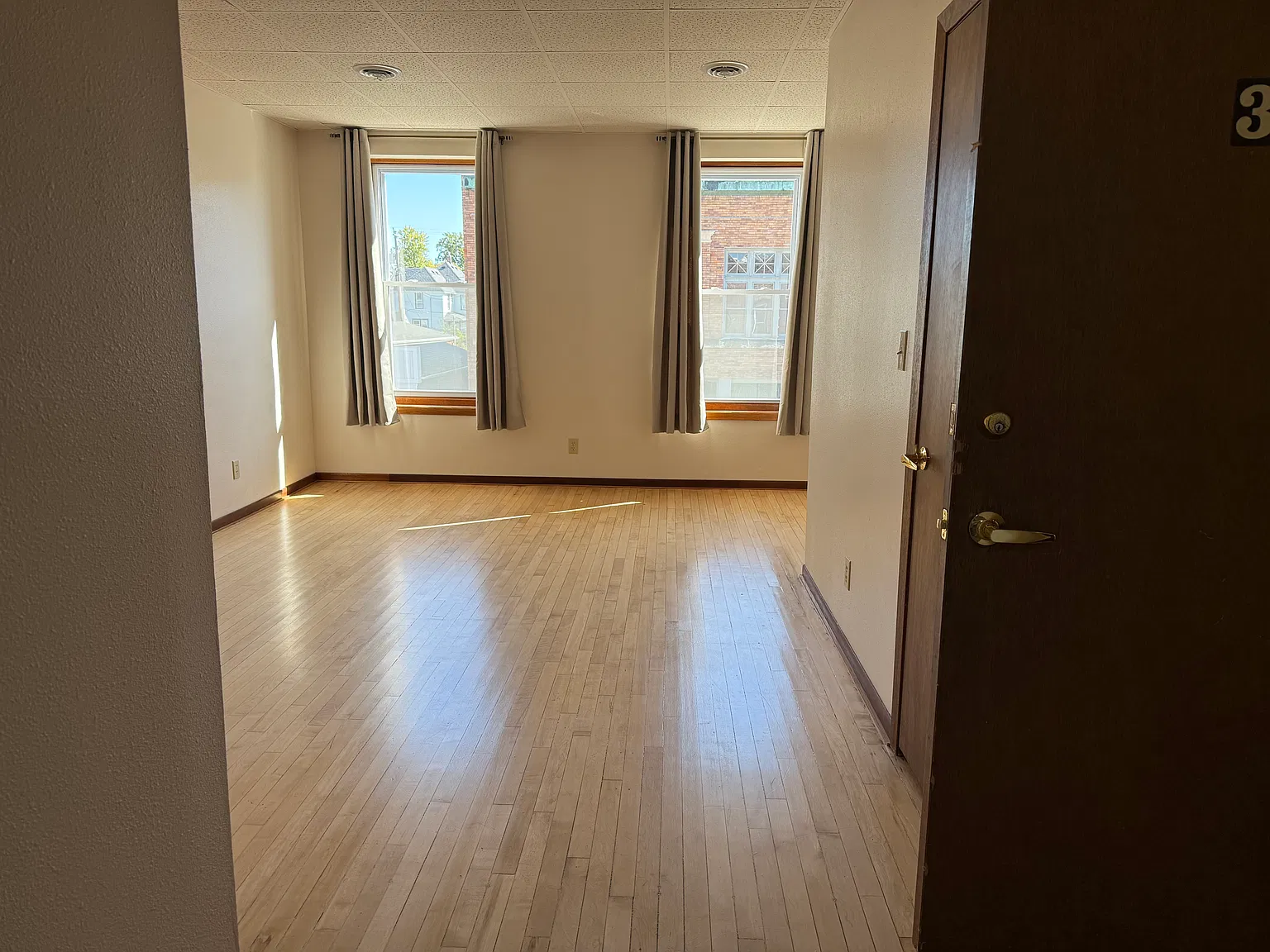 2 bed, 770 sqft, $1,050 — Photo 4