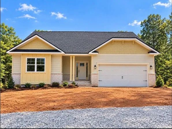 471 Spring Shadow Dr, Pendergrass, GA 30567