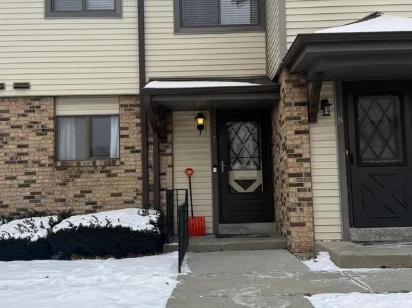 5728 Cambridge CIRCLE #7, Mount Pleasant, WI 53406