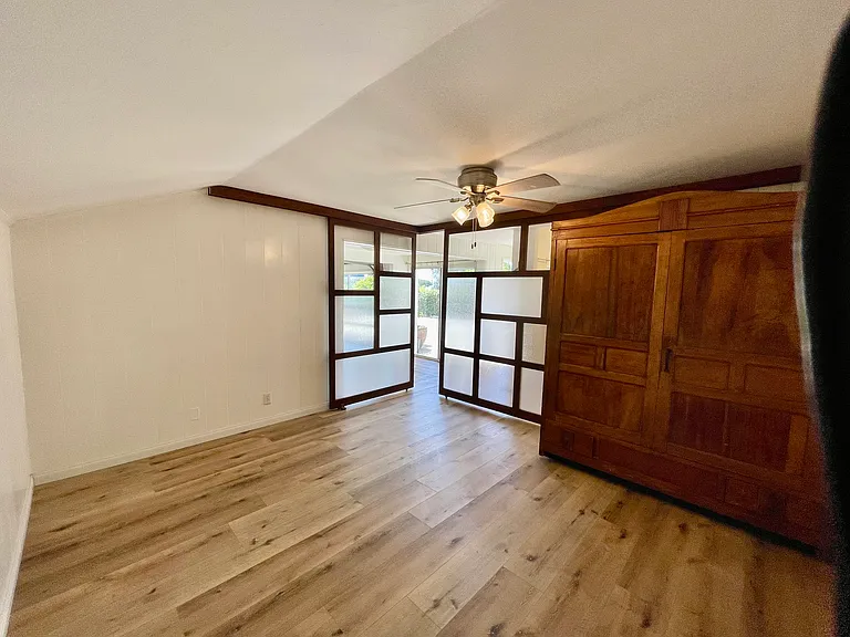 432 Court Ave — Photo 13