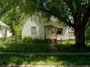 1516 N Douglas Ave, Springfield, MO 65803