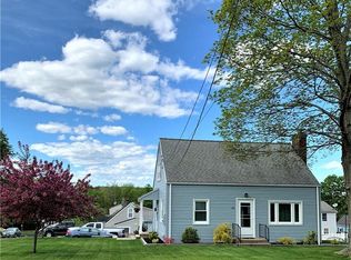 43 Hughes St, Plainville, CT 06062