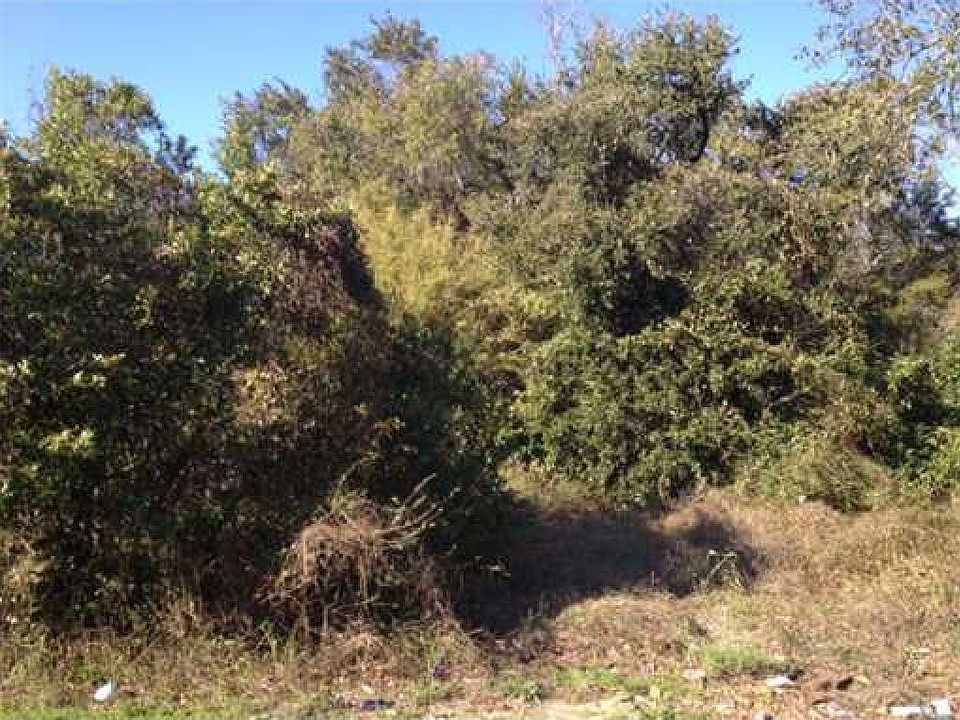 2nd image of 2802 Gulf Ave