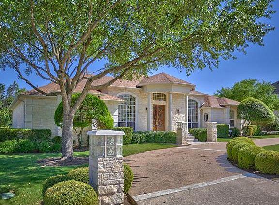 2nd image of 3807 Trevino Dr