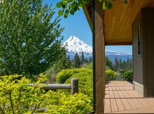 5175 Alpine Dr, Mount Hood Parkdale, OR 97041