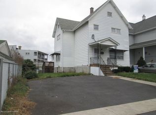 105 Walnut St #L-6, Dunmore, PA 18512