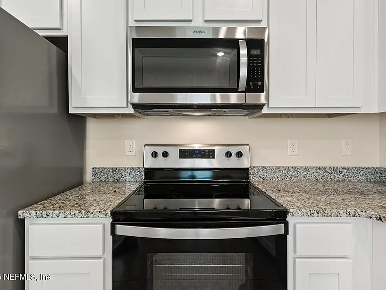 170 Pasadena Dr — Photo 12