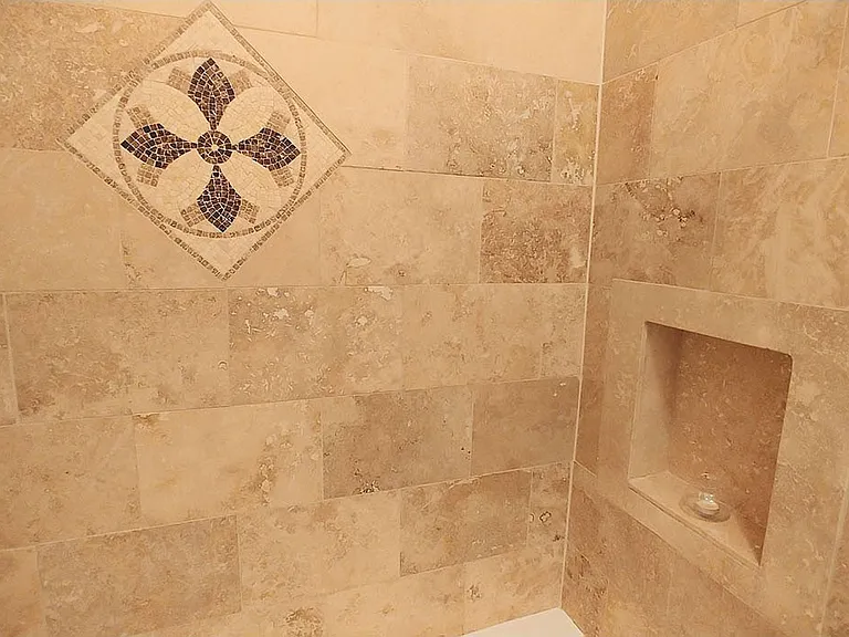 Five Star Suites — Photo 104