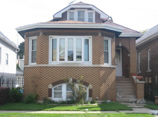 2307 Ridgeland Ave, Berwyn, IL 60402