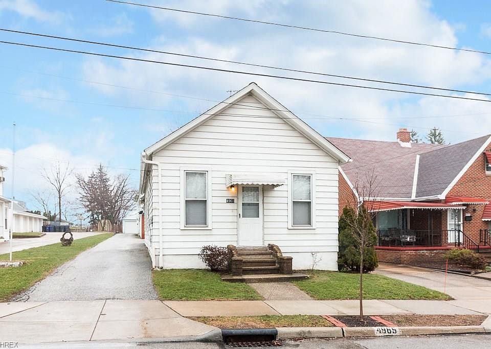 1st image of 4965 E 71st St