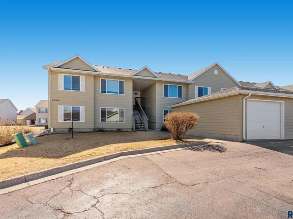 7039 W 56th St APT 1, Sioux Falls, SD 57106