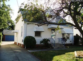 871 E 212th St, Euclid, OH 44119