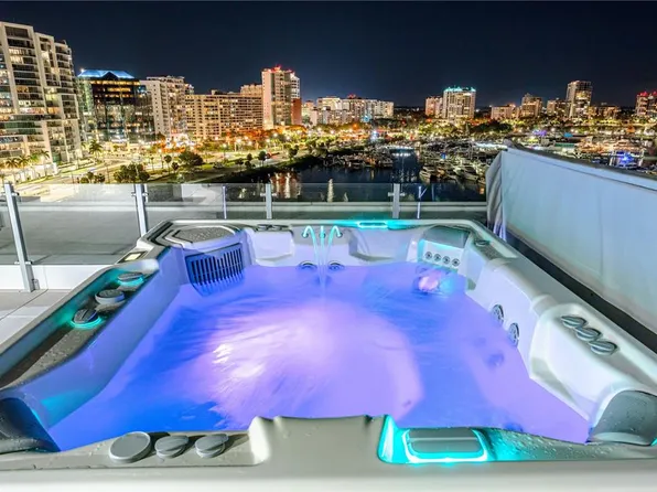 111 Golden Gate #Penthouse 801, Sarasota, FL 34236