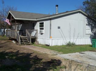 4910 Peachtree Cir, Granbury, TX 76048