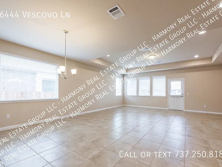 16444 Vescovo Ln — Photo 6