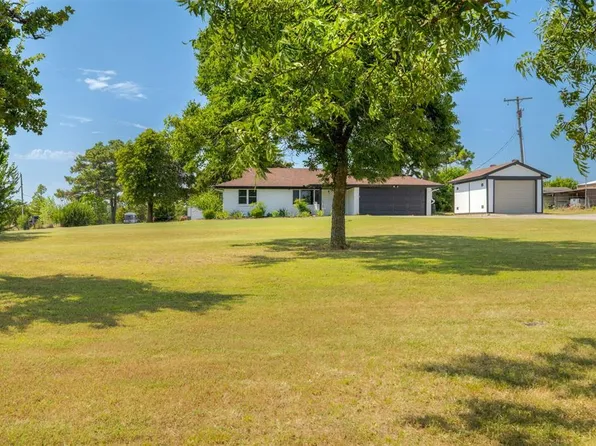 18280 NE 10th St, Harrah, OK 73045