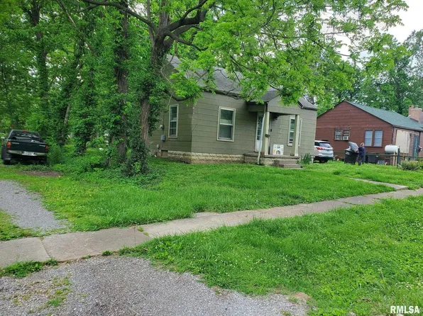 521 N Allyn St, Carbondale, IL 62901