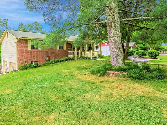 2nd image of 917 Chris Haven Dr N