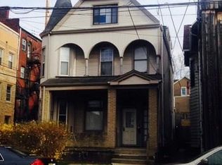 5746 Howe St, Pittsburgh, PA 15232