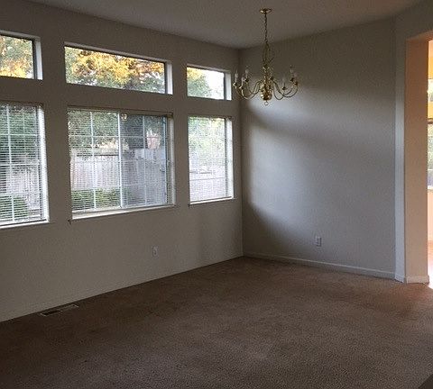 3rd image of 1714 Dorset Dr