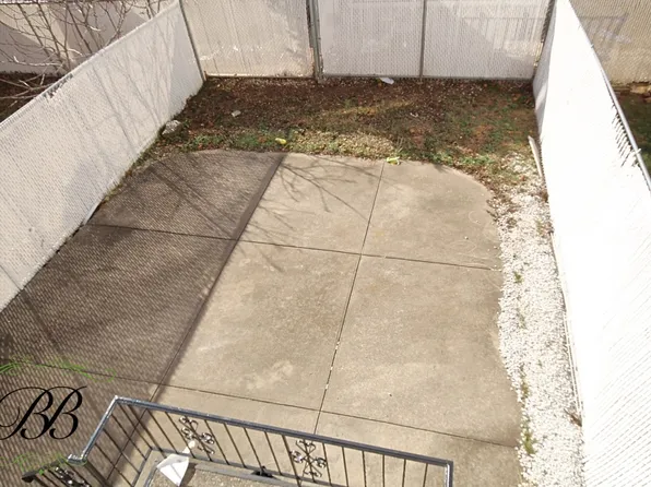 2078 Bergen Avenue image 19 of 25