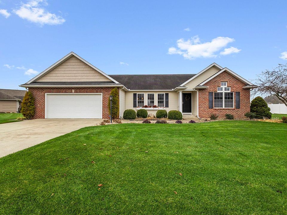 1st image of 23870 Autumnview Ln