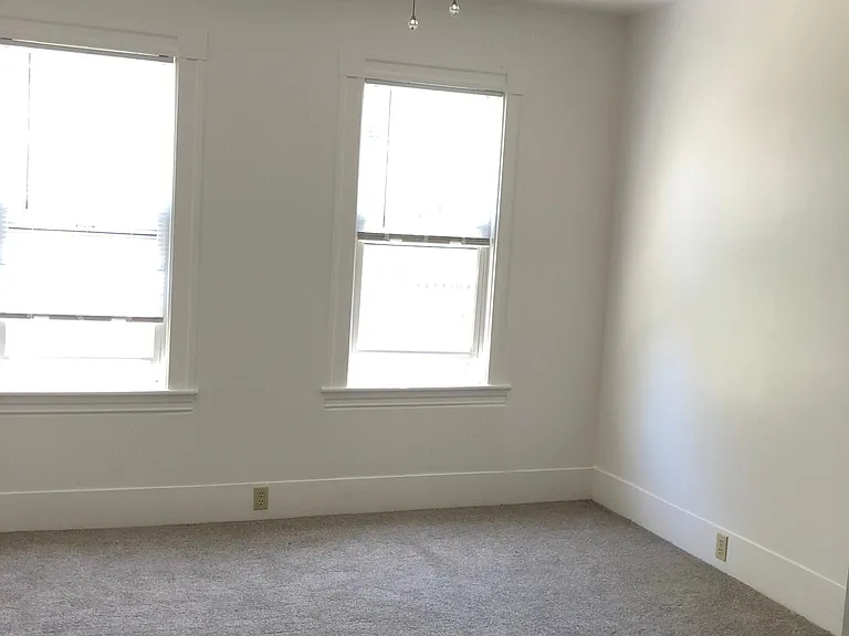 1257 Morgan St #B — Photo 2