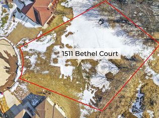 1511 Bethel Ct, Faribault, MN 55021