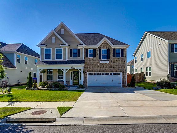 2nd image of 4033 Summerland Way