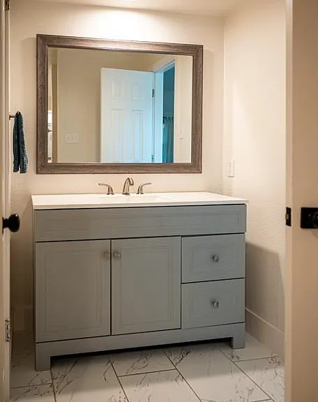 2237 Norwood Dr — Photo 25
