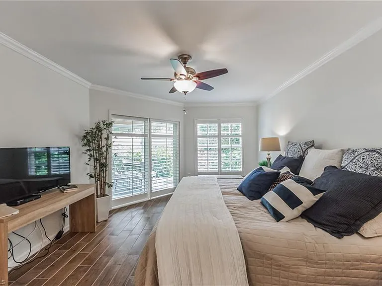 5633 Turtle Bay Dr #37 — Photo 25