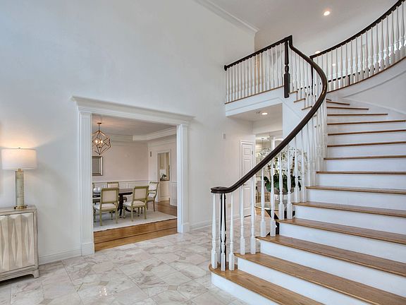 145 Turtle Back Road