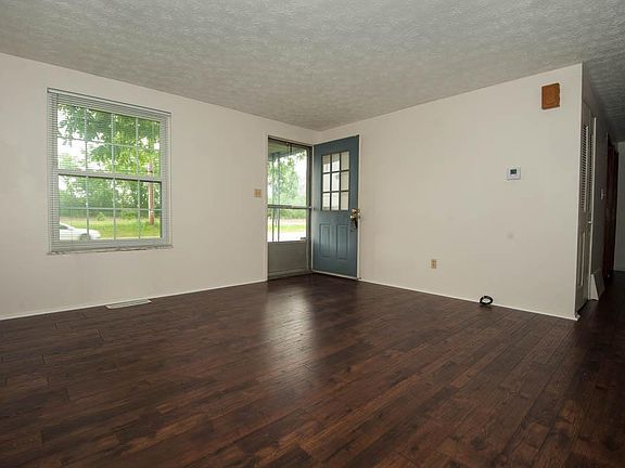 New Pergo laminate in living room