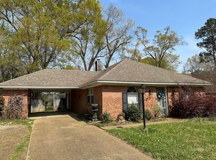 636 Chickasaw Ave, Jackson, MS 39206