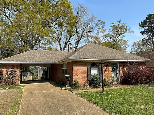 636 Chickasaw Ave Photo 1