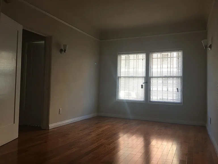 365 S Cloverdale Ave #28-101 — Photo 9