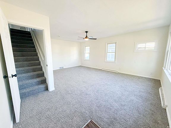4th image of 405 W 13th St