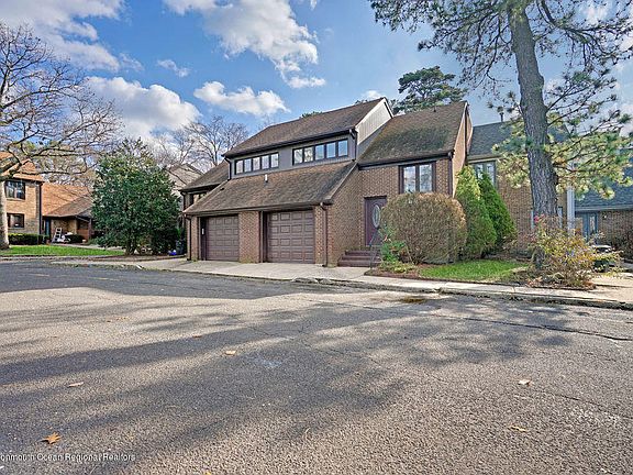 2nd image of 303 Cutty Ct #3A