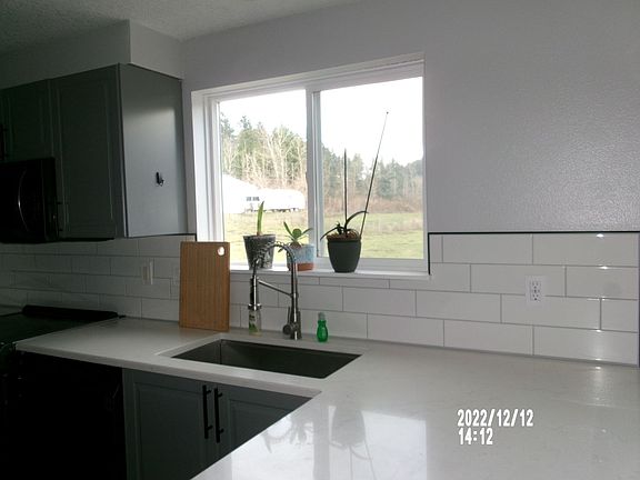 3rd image of 7235 NW Ramona Ln
